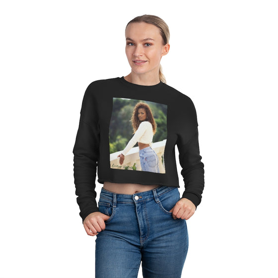 Land of Nostalgia Janet Jackson Natural Vibration Women's Cropped Sweatshirt