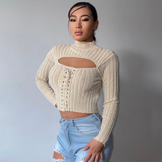 Land of Nostalgia Women's Hollow Out Ruched Long Sleeve Knitted Crop Top
